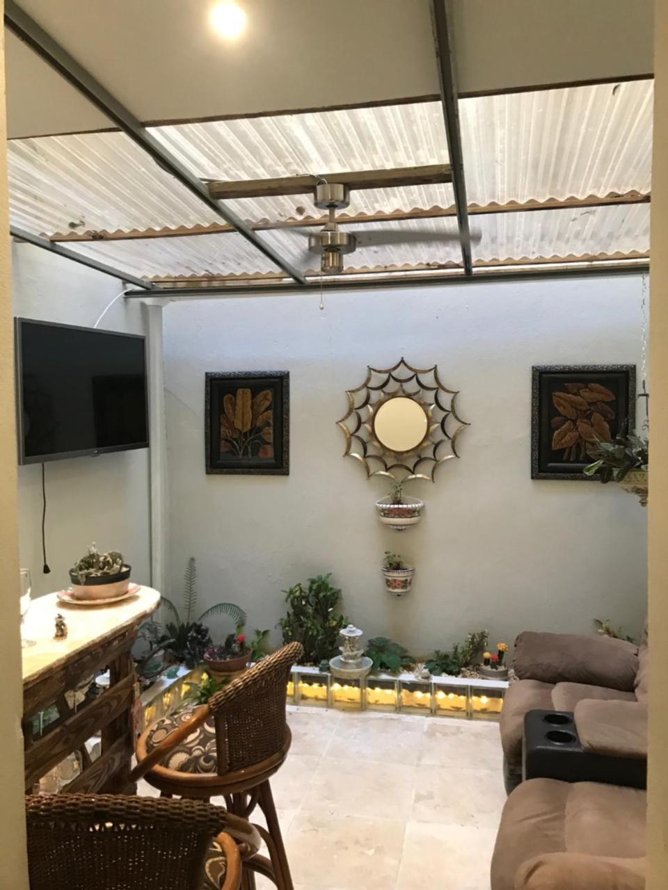 The Garden Apartment, The Willow Apartment, & The Tropical Apartment At Casa Of Essence In Old San Juan Eksteriør bilde